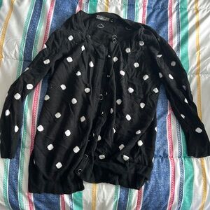 Size Small black polka dot 3/4 sleeve cardigan. Maybe worn once.